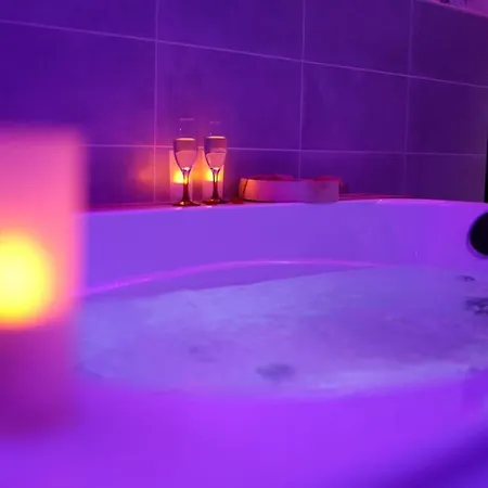Le Fifty بيت للعطل Cherbonnieres (Charente-Maritime)